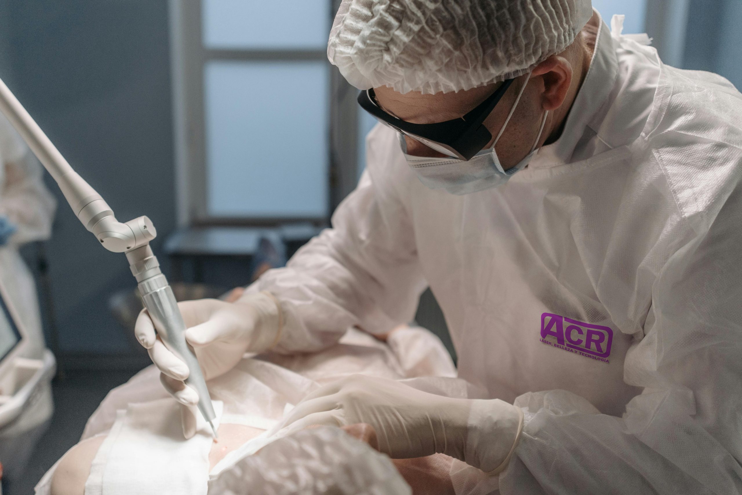 Curso presencial sobre láser CO2 fraccional en tratamientos faciales y corporales